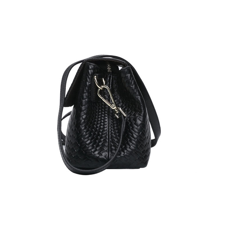 Chic Woven Leather Shoulder Bag