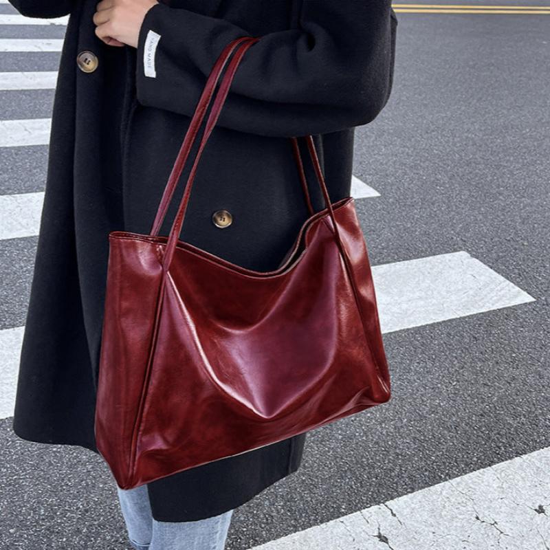 Emma Oversized Leather Tote