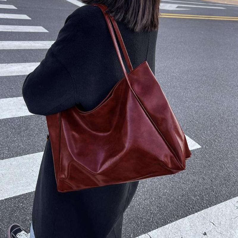 Emma Oversized Leather Tote