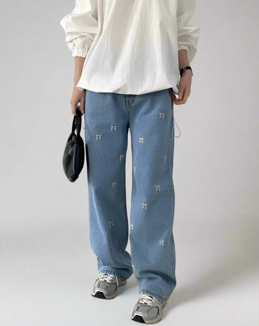 Embroidered Bow High Waist Jeans